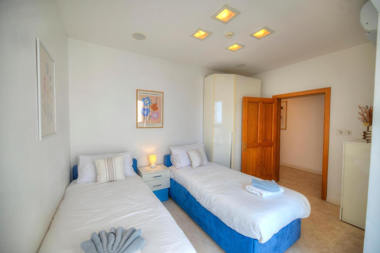 Spacious 3Bedrooms With Spectacular Views Goslm-6 สลีมา ภายนอก รูปภาพ