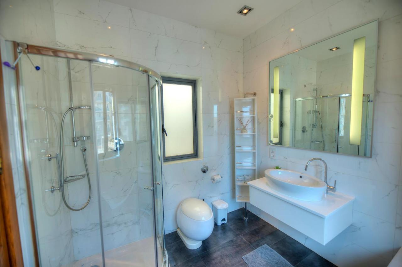Spacious 3Bedrooms With Spectacular Views Goslm-6 สลีมา ภายนอก รูปภาพ