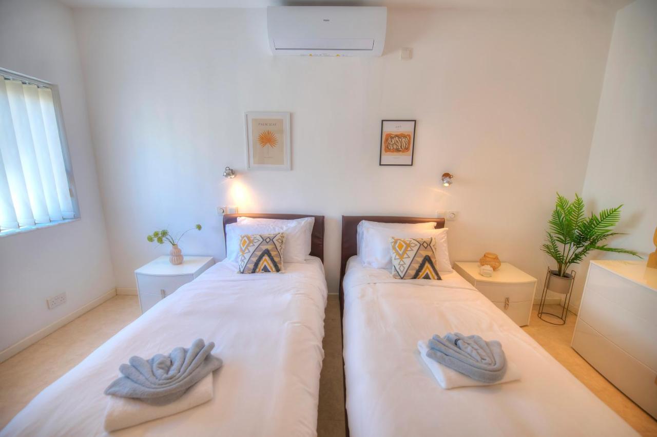 Spacious 3Bedrooms With Spectacular Views Goslm-6 สลีมา ภายนอก รูปภาพ